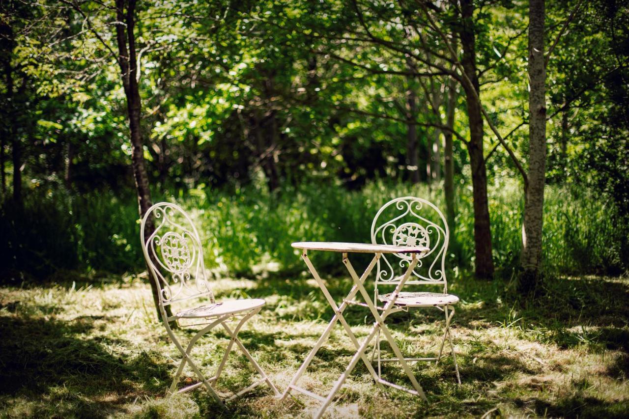 ホテル Dgg Woodland Escape South Barrow エクステリア 写真